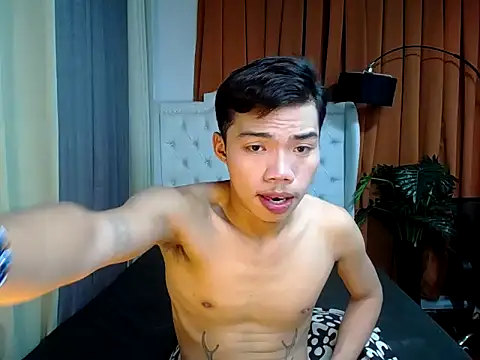 Snapshot of mike_cummer chatting on February 2026 11:05:02 AM mike cummer online show from February 2026 11:05:02 AM