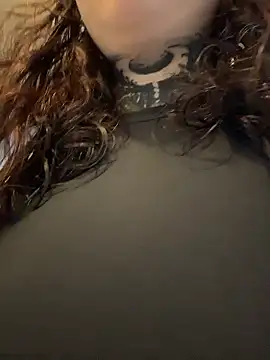 Snapshot of FionaMurr chatting on January 2026 02:48:02 AM FionaMurr online show from January 2026 02:48:02 AM