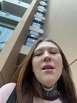 Snapshot of FionaMurr chatting on February 2026 04:17:02 AM FionaMurr online show from February 2026 04:17:02 AM