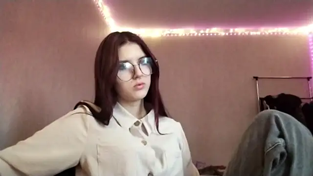 VictorinaMccorey online show from January 2026 12:30:01 PM