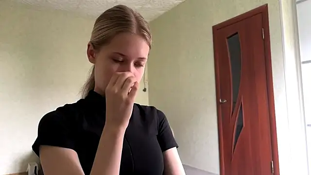Snapshot of ZaidaSchwarten chatting on May 2026 05:25:02 AM ZaidaSchwarten online show from May 2026 05:25:02 AM