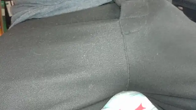 oldmann08 online show from February 2026 02:02:02 PM