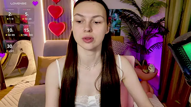 MaxinCarroll online show from May 2026 10:12:01 AM