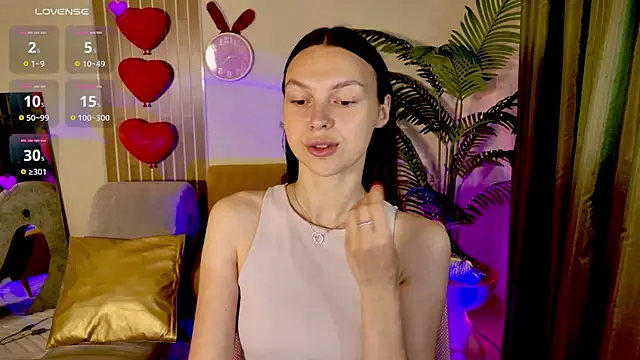 MaxinCarroll online show from July 2026 10:08:01 AM