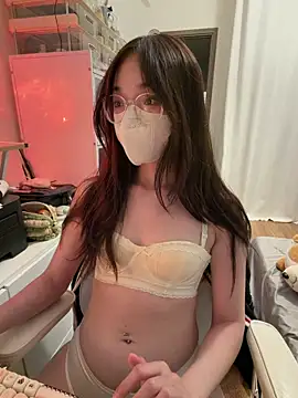 Snapshot of mimichannn99 chatting on February 2026 08:09:02 PM mimichannn99 online show from February 2026 08:09:02 PM