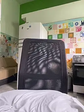 analuizaxxny online show from February 2026 03:01:01 PM