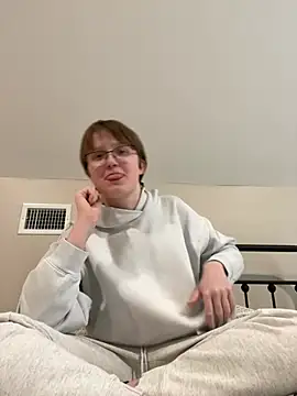 Lassie Cassie online show from February 2026 07:08:02 PM