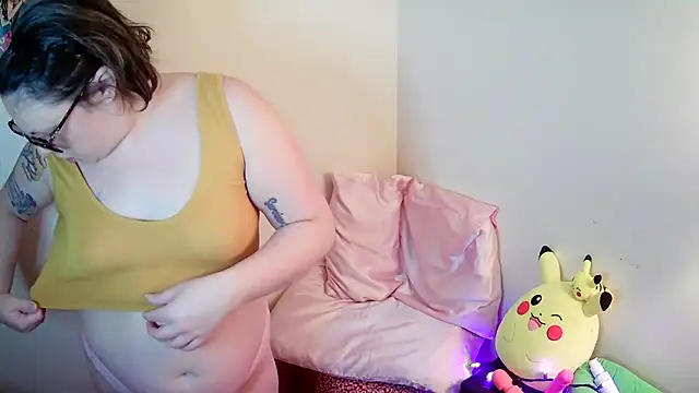 Snapshot of Hamurai420 chatting on February 2026 10:26:01 PM Hamurai420 online show from February 2026 10:26:01 PM