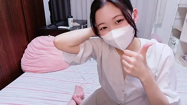 Ms-KARINA online show from May 2026 08:53:01 AM