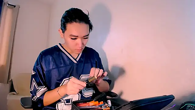 Snapshot of lil_cummer69 chatting on February 2026 03:38:02 AM lil cummer69 online show from February 2026 03:38:02 AM