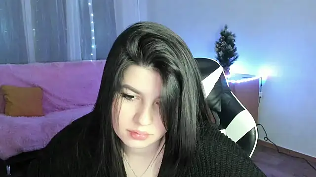 Snapshot of KisaModel chatting on January 2026 07:11:01 PM KisaModel online show from January 2026 07:11:01 PM