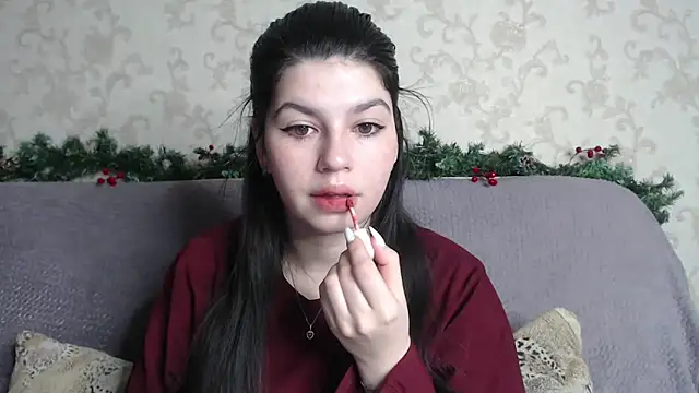 Snapshot of KisaModel chatting on February 2026 11:58:02 PM KisaModel online show from February 2026 11:58:02 PM