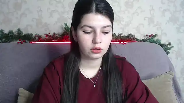 Snapshot of KisaModel chatting on February 2026 07:24:01 AM KisaModel online show from February 2026 07:24:01 AM