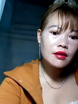 yana-zz online show from April 2026 05:21:02 PM