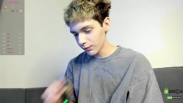 Snapshot of colestorm_ chatting on December 2025 08:05:02 PM colestorm online show from December 2025 08:05:02 PM