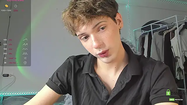 Snapshot of colestorm_ chatting on February 2026 06:56:02 PM colestorm online show from February 2026 06:56:02 PM