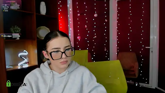 Snapshot of alia_skay chatting on January 2026 08:36:02 PM alia skay online show from January 2026 08:36:02 PM