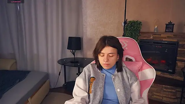 IleanaPishko online show from January 2026 08:09:02 AM