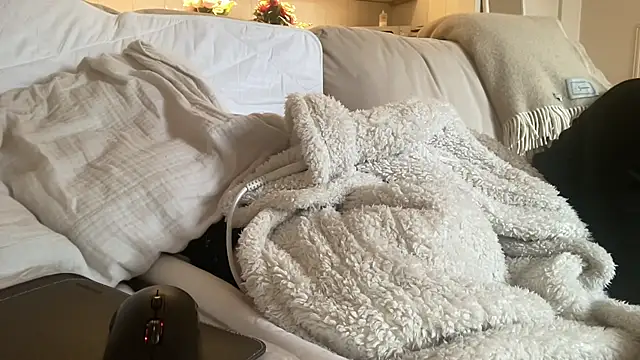 Snapshot of ijustturned18today chatting on January 2026 09:14:02 AM ijustturned18today online show from January 2026 09:14:02 AM