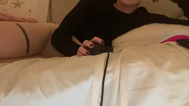 Snapshot of ijustturned18today chatting on February 2026 08:43:01 PM ijustturned18today online show from February 2026 08:43:01 PM