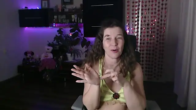 SofiaBoone online show from February 2026 07:21:02 PM