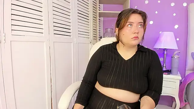 Snapshot of rousse_millers chatting on February 2026 12:37:02 PM rousse millers online show from February 2026 12:37:02 PM