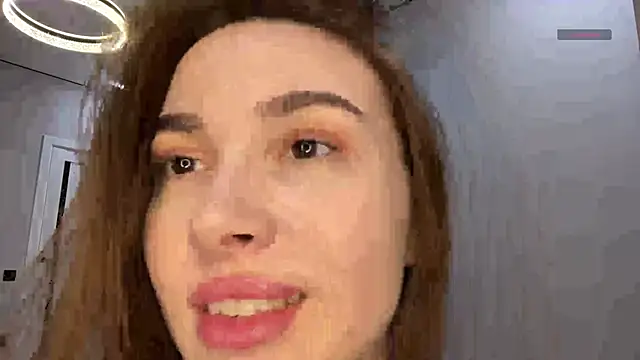 SepiahLune online show from February 2026 12:41:01 PM