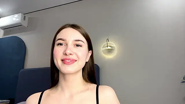 Snapshot of SepiahLune chatting on March 2026 08:08:02 AM SepiahLune online show from March 2026 08:08:02 AM