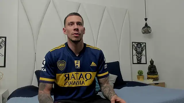 Snapshot of J_king__ chatting on January 2026 09:51:01 PM J king online show from January 2026 09:51:01 PM