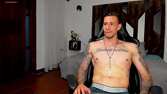 Snapshot of J_king__ chatting on February 2026 12:51:02 AM J king online show from February 2026 12:51:02 AM