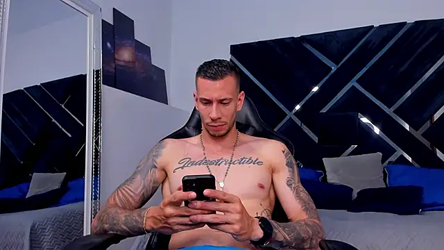 Snapshot of J_king__ chatting on February 2026 01:17:01 AM J king online show from February 2026 01:17:01 AM