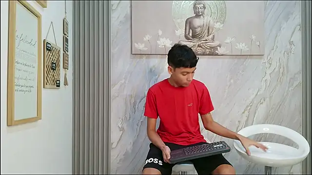 Snapshot of HORNY_PRETTY chatting on February 2026 01:16:01 PM HORNY PRETTY online show from February 2026 01:16:01 PM