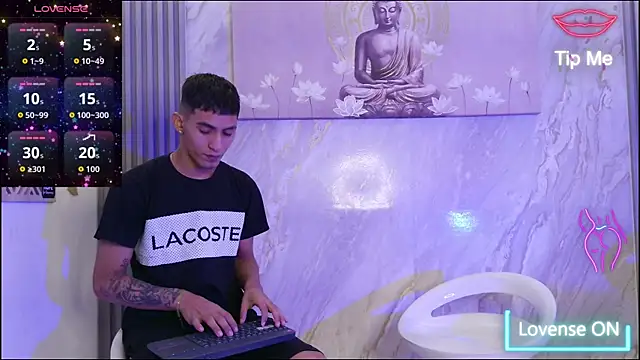 Snapshot of HORNY_PRETTY chatting on March 2026 01:18:01 PM HORNY PRETTY online show from March 2026 01:18:01 PM