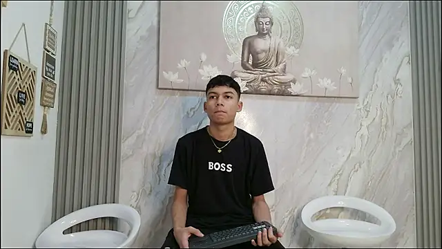 Snapshot of HORNY_PRETTY chatting on March 2026 01:18:02 PM HORNY PRETTY online show from March 2026 01:18:02 PM