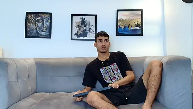 Snapshot of HORNY_PRETTY chatting on April 2026 07:22:02 PM HORNY PRETTY online show from April 2026 07:22:02 PM