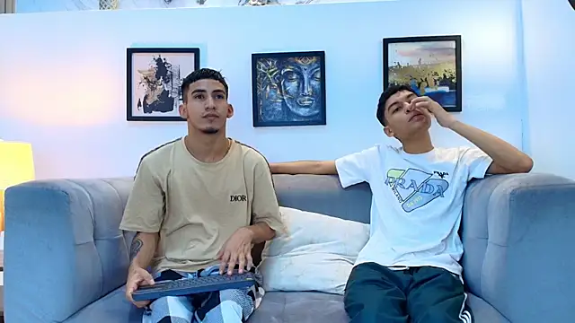 Snapshot of HORNY_PRETTY chatting on April 2026 07:19:01 PM HORNY PRETTY online show from April 2026 07:19:01 PM