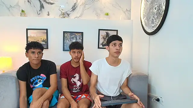 Snapshot of SWEET_RABBIT1 chatting on December 2025 07:19:02 PM SWEET RABBIT1 online show from December 2025 07:19:02 PM