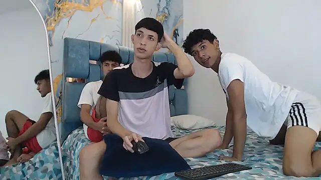 Snapshot of SWEET_RABBIT1 chatting on January 2026 07:28:01 PM SWEET RABBIT1 online show from January 2026 07:28:01 PM