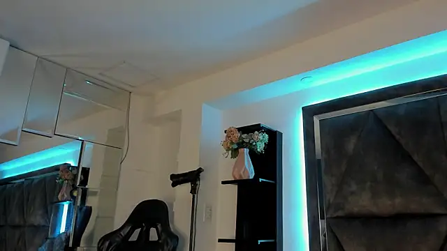 Maya Storm  online show from June 2026 12:54:02 PM