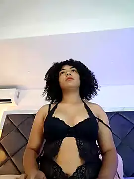 LunaaCurly online show from March 2026 07:20:02 PM