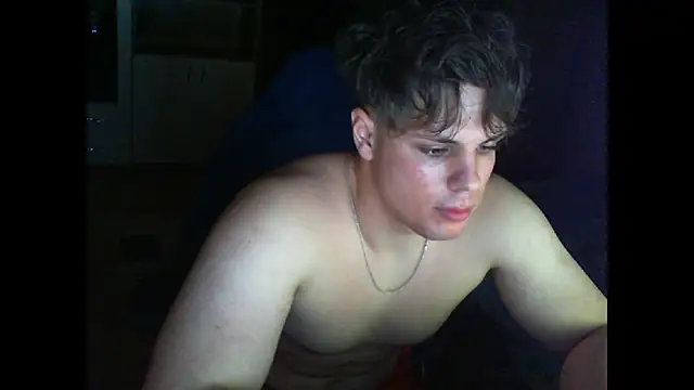 Snapshot of GymGuy0505 chatting on January 2026 01:32:01 AM GymGuy0505 online show from January 2026 01:32:01 AM