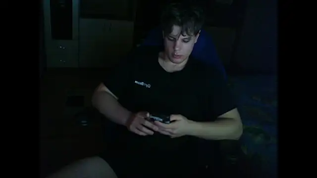 Snapshot of GymGuy0505 chatting on January 2026 03:50:02 PM GymGuy0505 online show from January 2026 03:50:02 PM