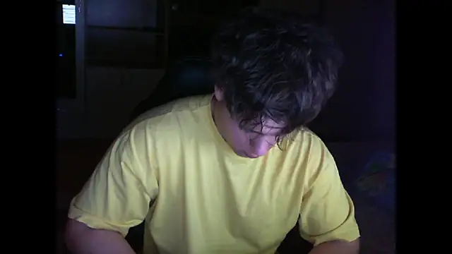 Snapshot of GymGuy0505 chatting on February 2026 12:23:01 AM GymGuy0505 online show from February 2026 12:23:01 AM