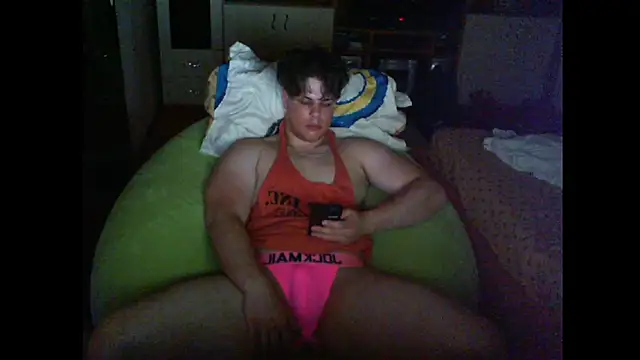 GymGuy0505 online show from June 2026 07:37:02 PM