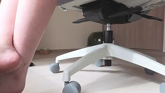 Snapshot of Feetbeth chatting on February 2026 08:49:01 PM Feetbeth online show from February 2026 08:49:01 PM