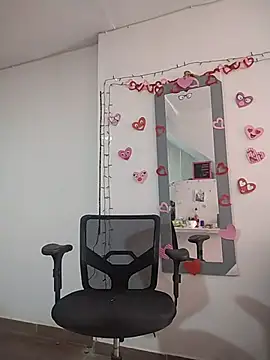 Snapshot of sharon_G chatting on February 2026 05:22:02 PM sharon G online show from February 2026 05:22:02 PM