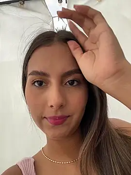 Snapshot of Valeria-escobar chatting on December 2025 01:29:01 PM Valeria-escobar online show from December 2025 01:29:01 PM