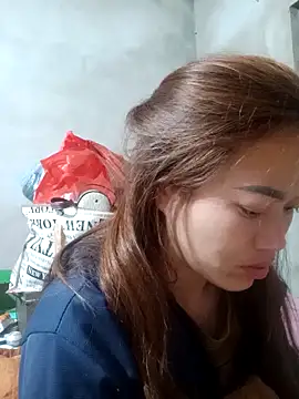 little-effy online show from March 2026 11:22:02 PM