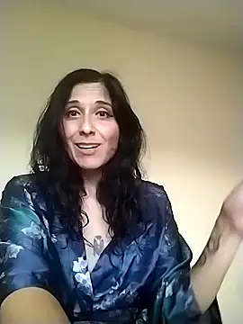 Snapshot of DommeVioleta chatting on December 2025 11:54:01 PM DommeVioleta online show from December 2025 11:54:01 PM