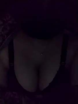 Snapshot of nosrat014 chatting on December 2025 06:03:02 PM nosrat014 online show from December 2025 06:03:02 PM